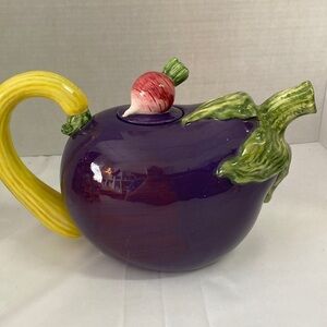 Dept. 56 Garden Auvergne Teapot (EN)